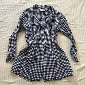 Cynthia Rowley gingham blue and white button top with mid length sleeves